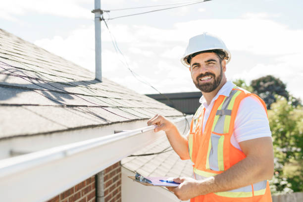 Best Roof Maintenance Services  in Clinton, IA