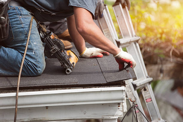 Best Local Roofing Companies  in Clinton, IA