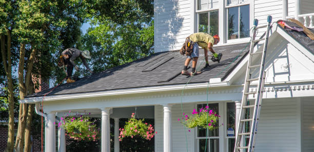 Best Residential Roofing Contractor  in Clinton, IA